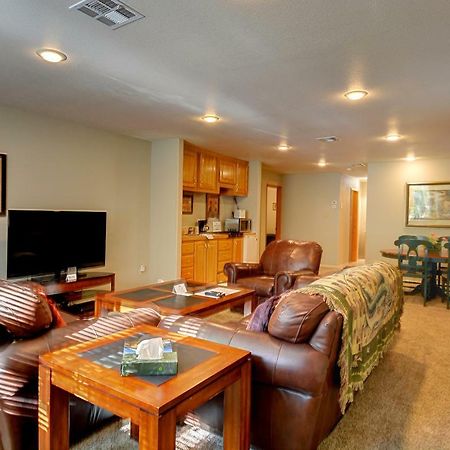 Morrisons Rogue River Lodge Merlin Extérieur photo