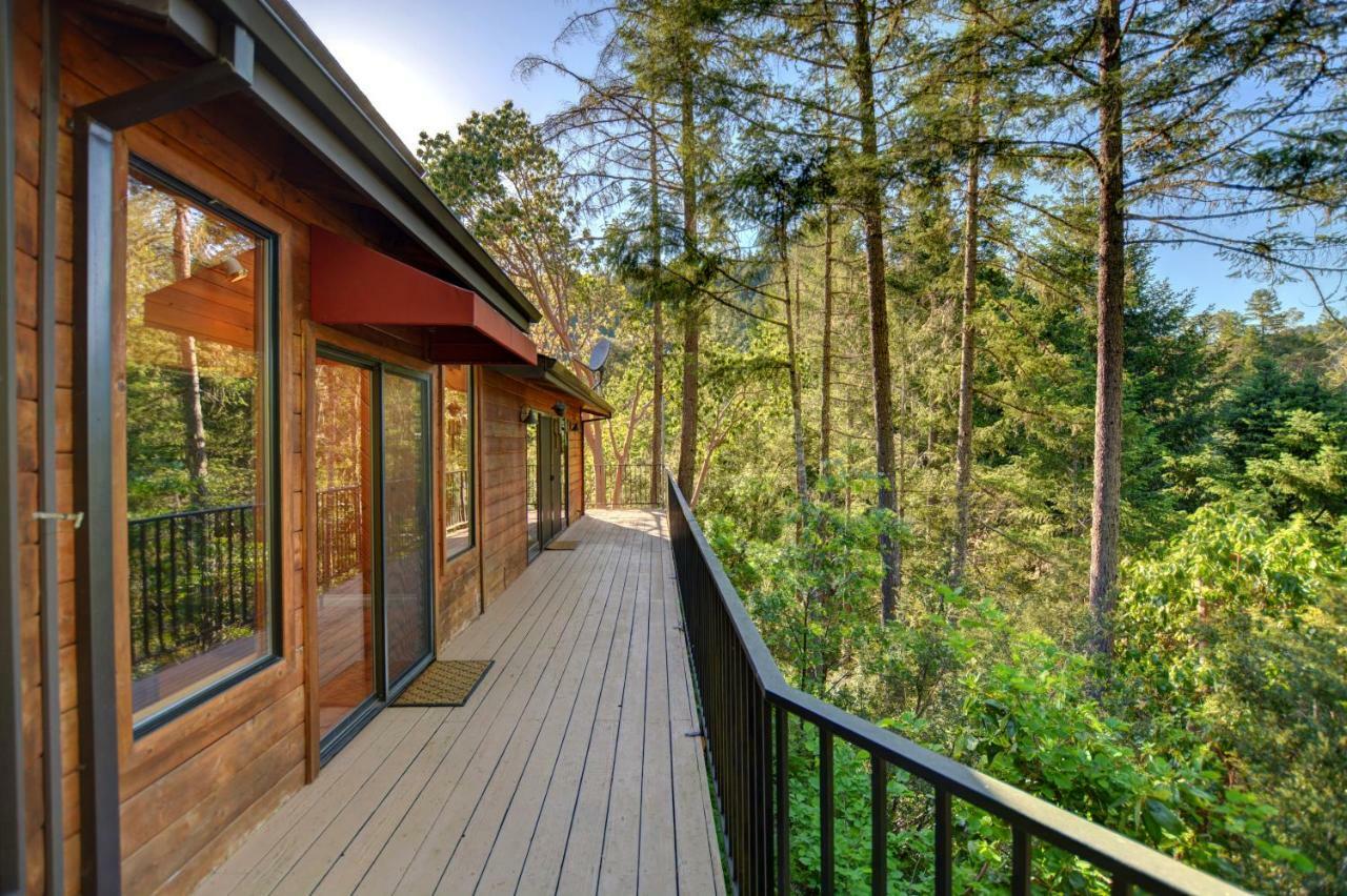 Morrisons Rogue River Lodge Merlin Extérieur photo
