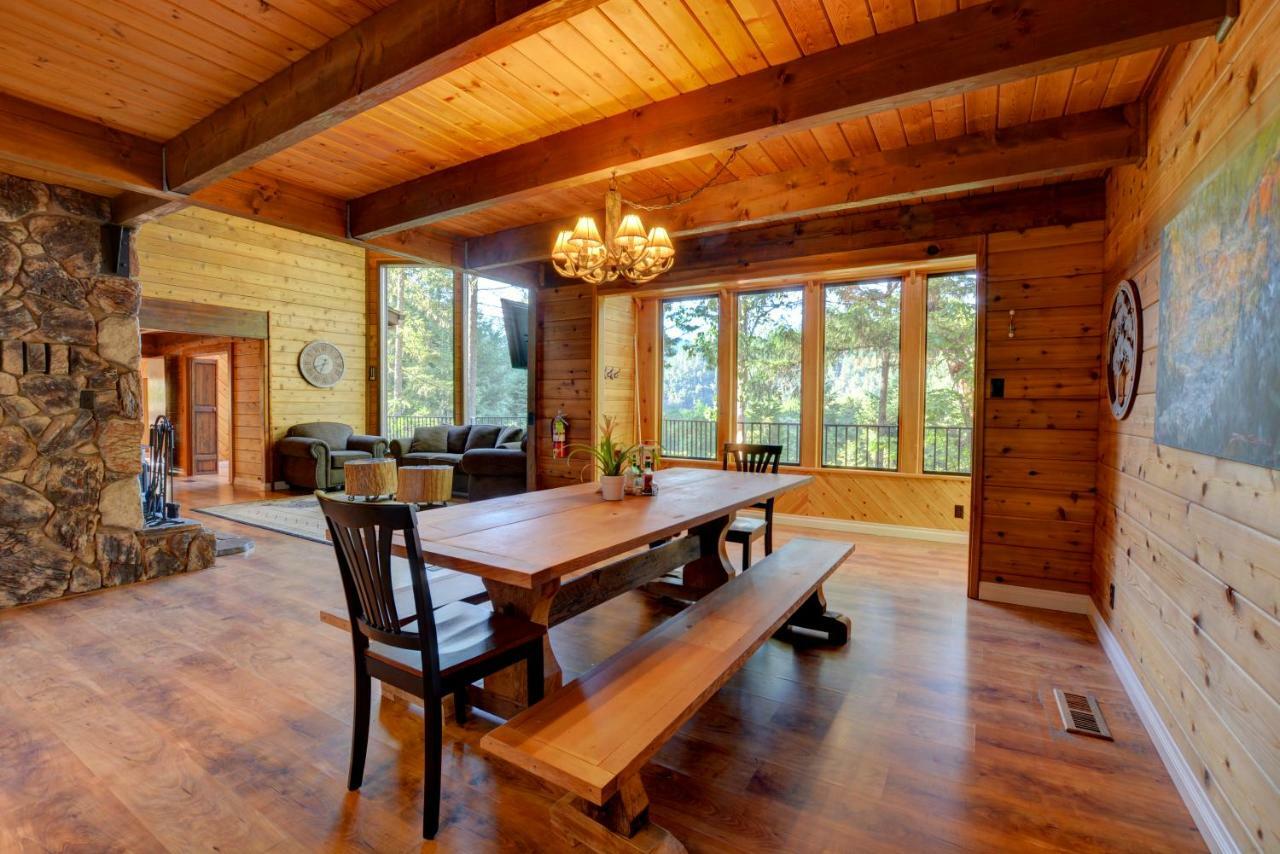 Morrisons Rogue River Lodge Merlin Extérieur photo