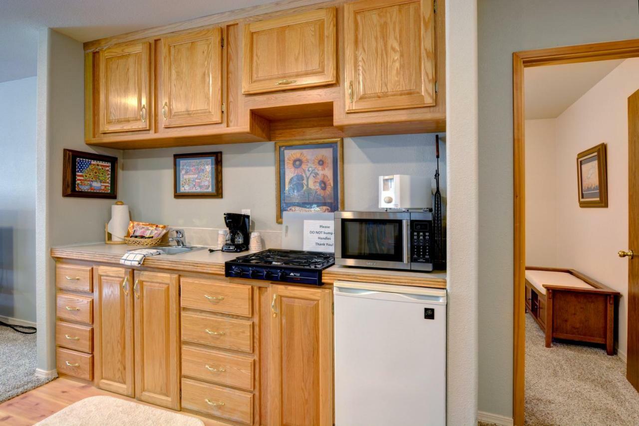 Morrisons Rogue River Lodge Merlin Extérieur photo